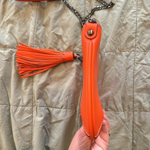 NWOT Rusi Designs Orange Crossbody Chain Purse - Picture 9 of 10